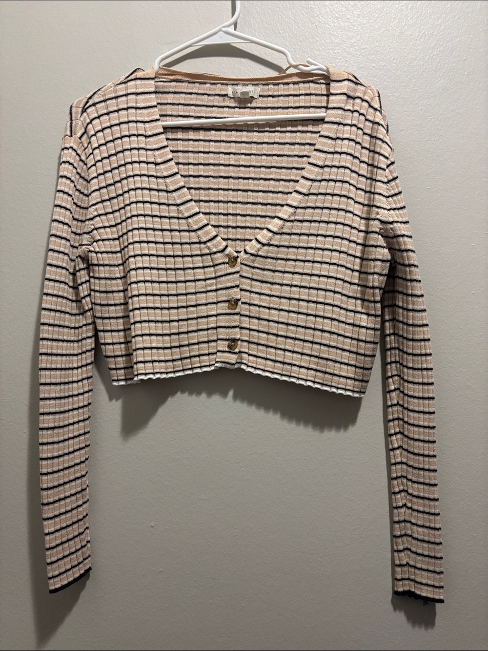 La Hearts Cropped Button V-Neck Cardigan - Cream & Black Stripes